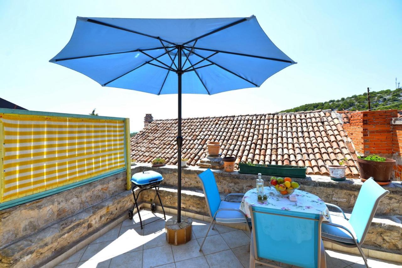 Apartments With A Parking Space Murter - 5097 المظهر الخارجي الصورة